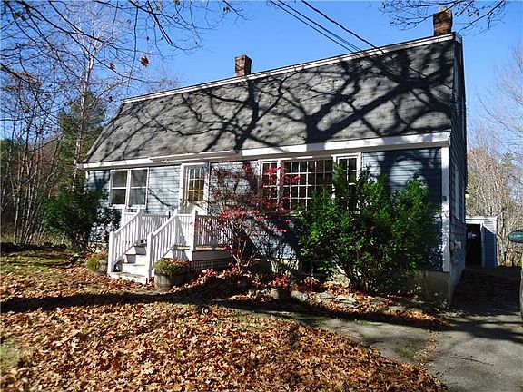 4th image of 86 Beachwood Ave
