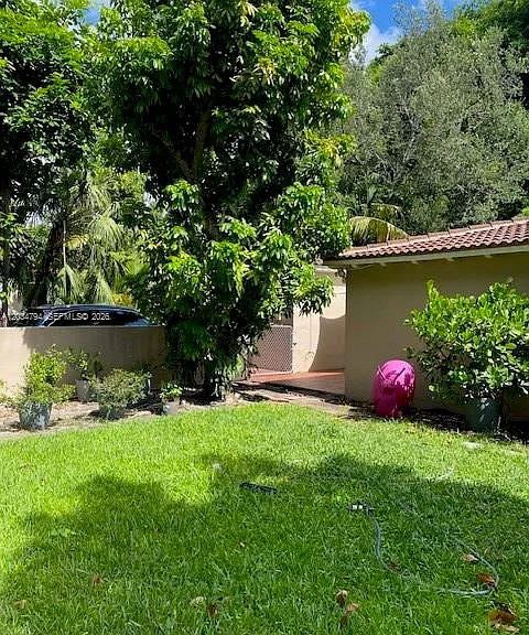 4427 SW 16th St — Photo 16