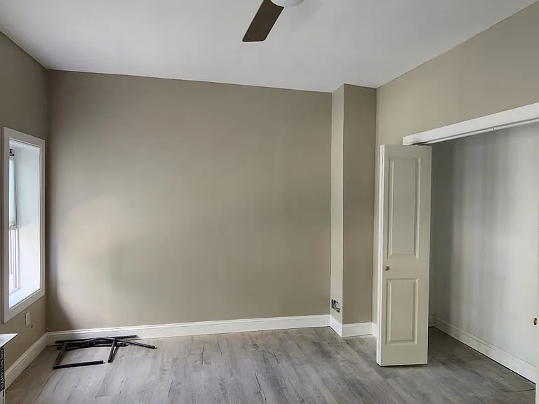 18 N Saint Bernard St #1 — Photo 8