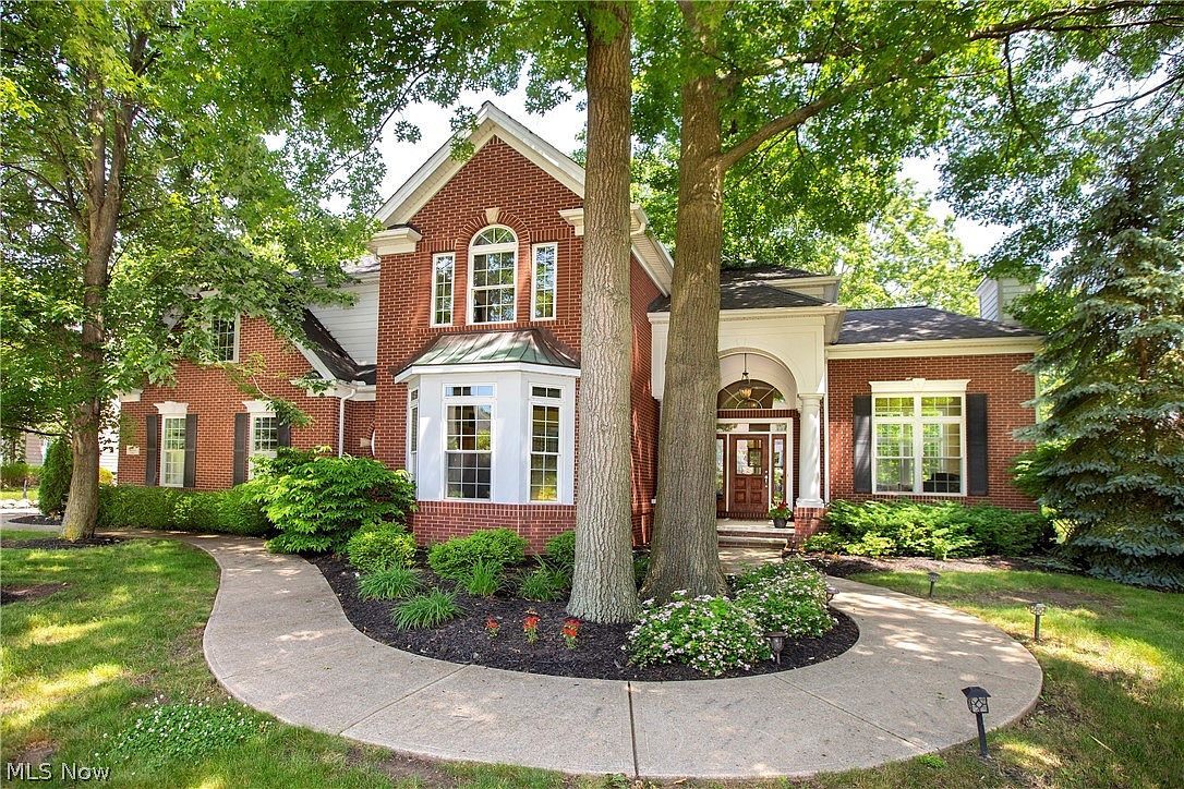 595 Buckhead, Avon Lake, OH 44012 Zillow