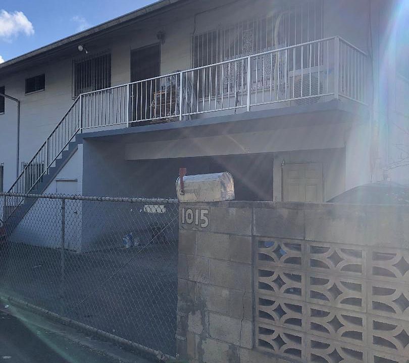 2nd image of 1015 Austin Ln #1