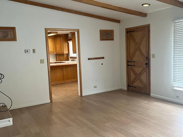 234 Cornell Ave — Photo 4