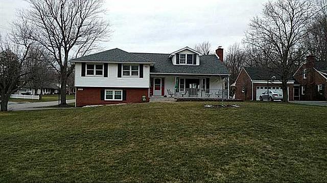 1st image of 2237 Como Park Blvd