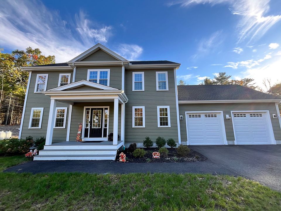 1st image of 90 Howland Rd