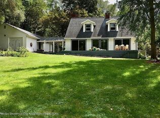 10667 W Jolly Rd, Lansing, MI 48911