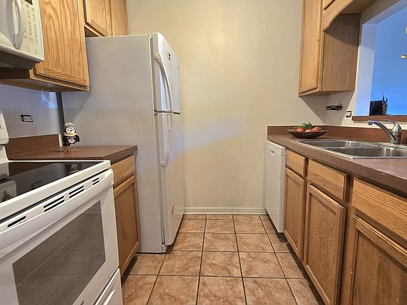 5th image of 5921 Meadow Dr #156-F