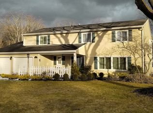 20 Willo Ln, Loudonville, NY 12211