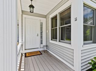 11 Holly Ct UNIT 11, Rockland, MA 02370