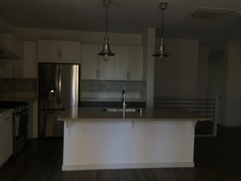 441 Lug Ln — Photo 3