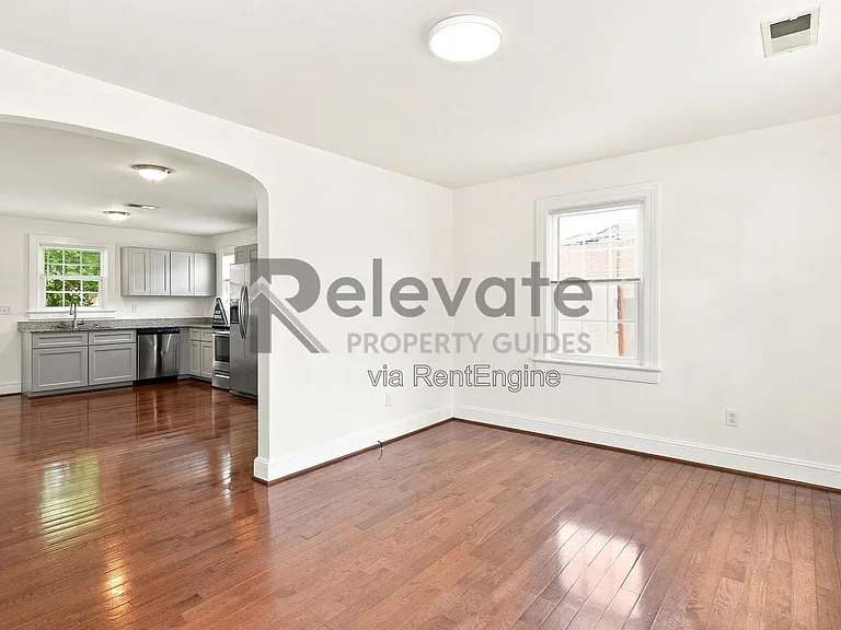 400 Dupuy Ave — Photo 5