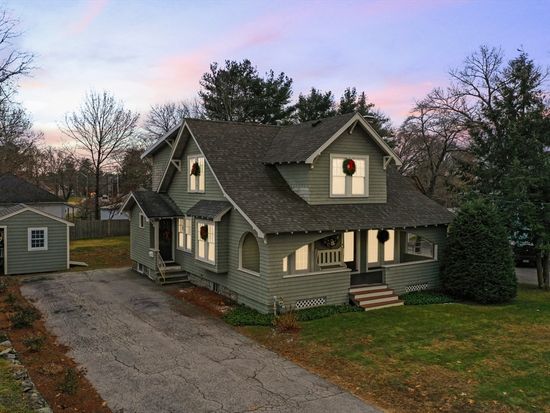 244 Lowell St, Methuen, MA 01844
