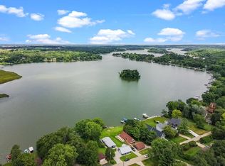 N7015 Oakwood Rd, Whitewater, WI 53190