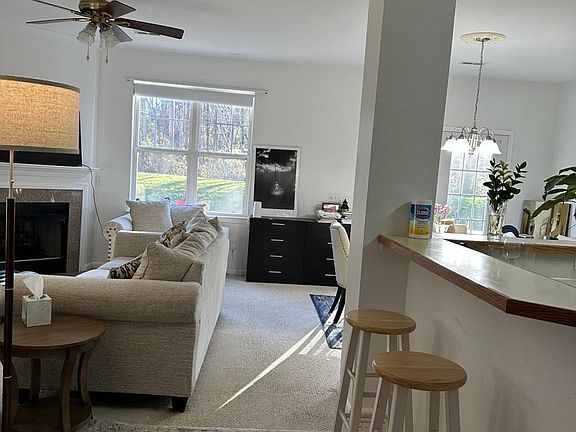 4th image of 10767 Essex Hall Dr