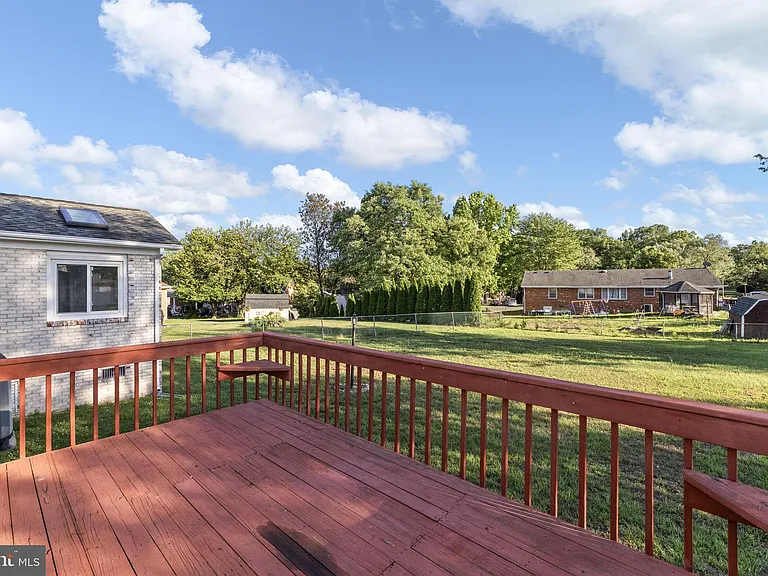 308 Butternut Dr — Photo 25