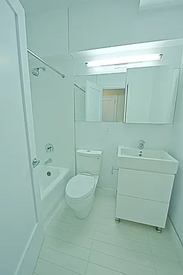Rented by Stonehenge NYC LLC | media 4