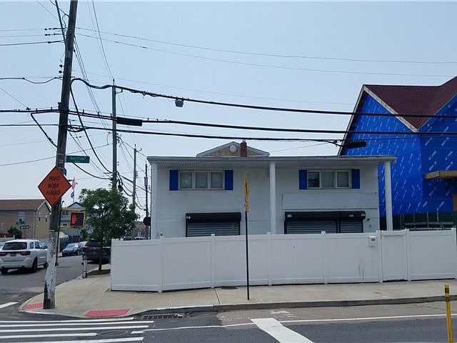 1st image of 2934 Gerritsen Ave
