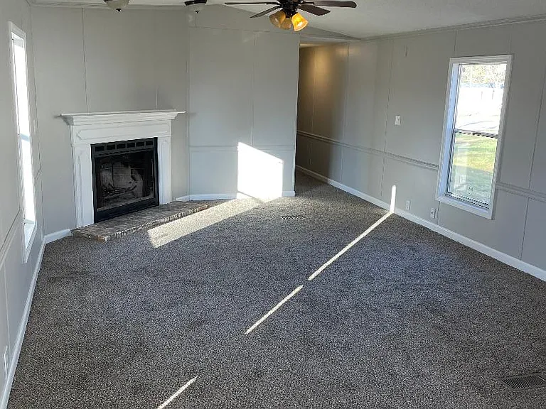 11 Fox Haven Dr — Photo 2