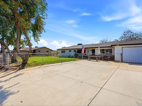 3rd image of 19091 Ave 150