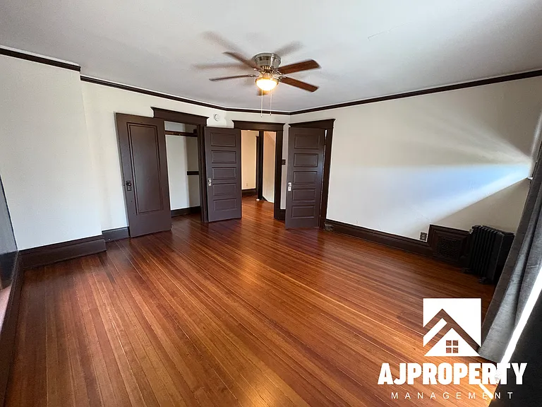 119 N Summit Ave — Photo 29