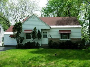 7108 Buckley Rd, Liverpool, NY 13088