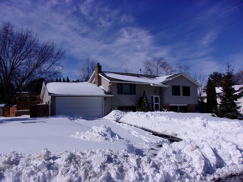 1st image of 14312 11th Ave S