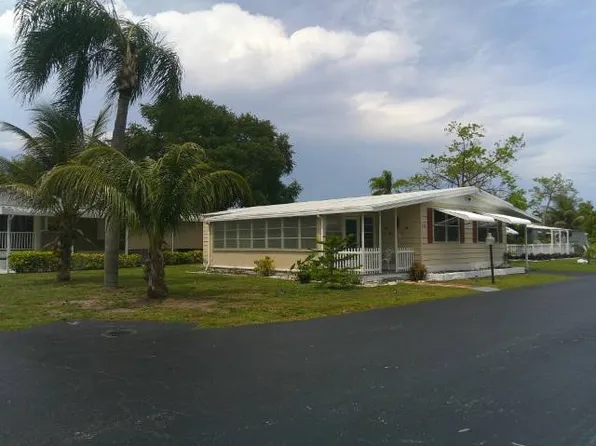 6700 NW 45th Ter #Q07, Pompano Beach, FL 33073