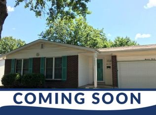 1990 Trotter Way, Florissant, MO 63033