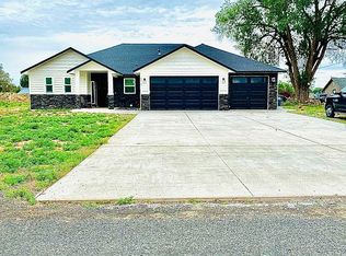 2018 Bond Rd NE, Moses Lake, WA 98837