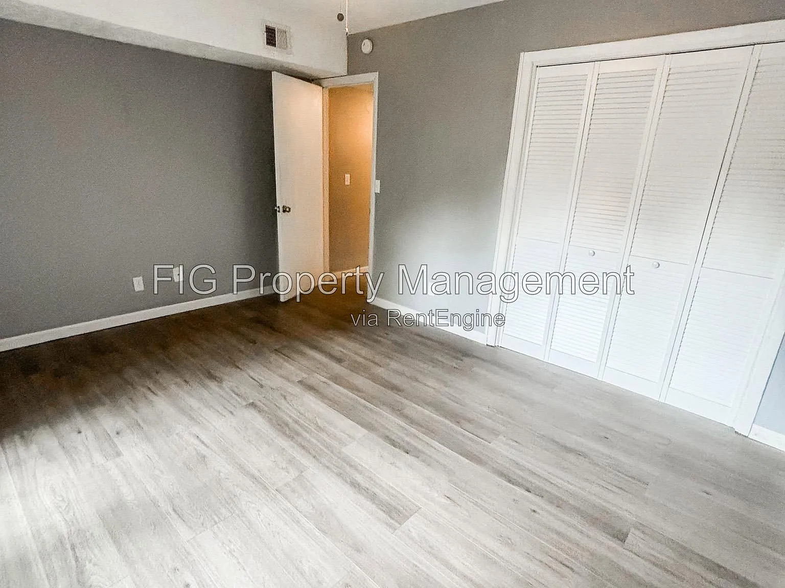 2 bed, 1.0 bath, $870 — Photo 4