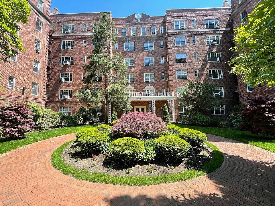 1st image of 7635 Grand Central Pkwy #1F