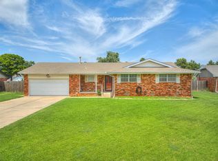300 SW 24th St, El Reno, OK 73036