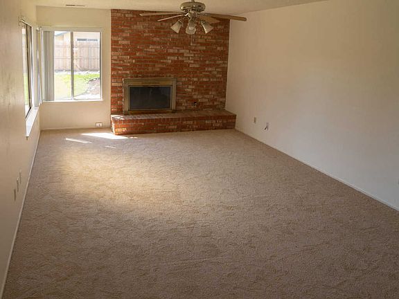 5th image of 2817 S Giddings St