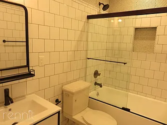 Rented by Rennit Inc.