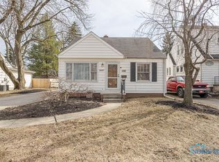 3007 Heatherdowns Blvd, Toledo, OH 43614