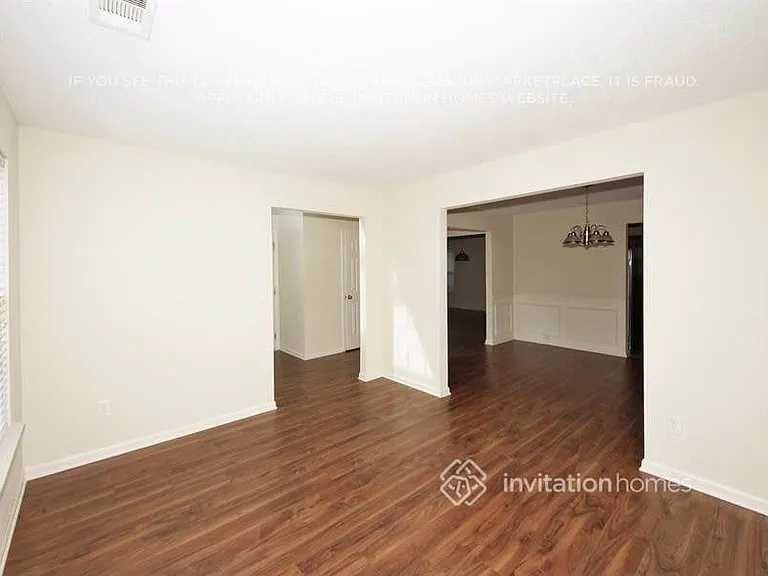 4838 Bryant Dr — Photo 6
