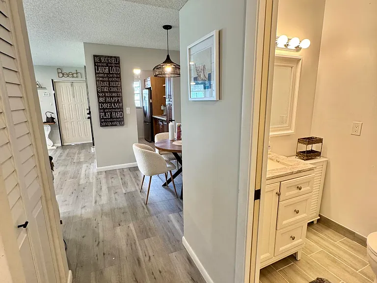 1342 High Point Way #D — Photo 20