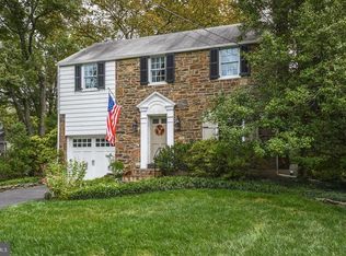 930 Valley Rd, Blue Bell, PA 19422