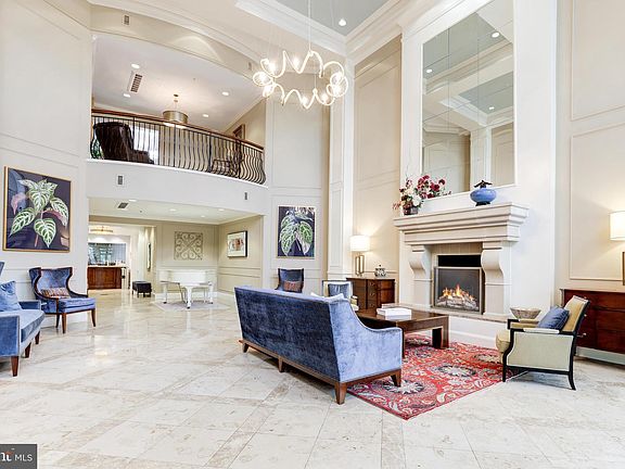 3rd image of 1450 Emerson Ave #407