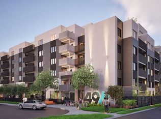 49 West, Edmonton, AB T5R 1E5