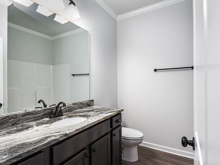 102 Sherwin Ave — Photo 10