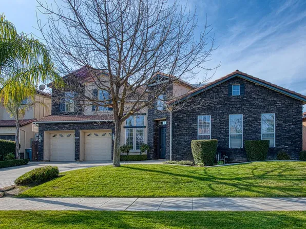 1420 N De Witt Ave, Clovis, CA 93619