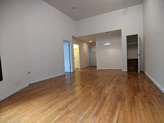 Rented by Guidance Realty Corp. | media 6