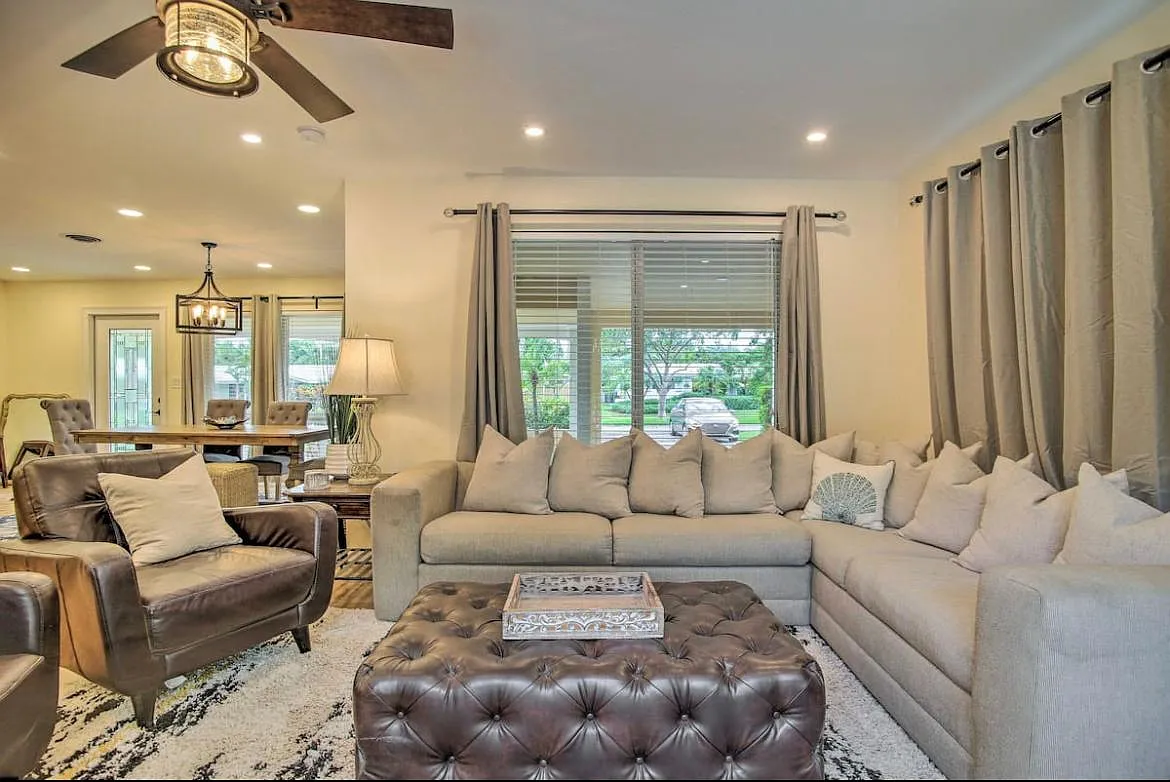 2169 Imperial Point Dr — Photo 3