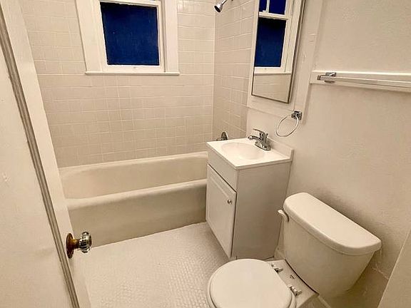 5th image of 1701 Turk St #9