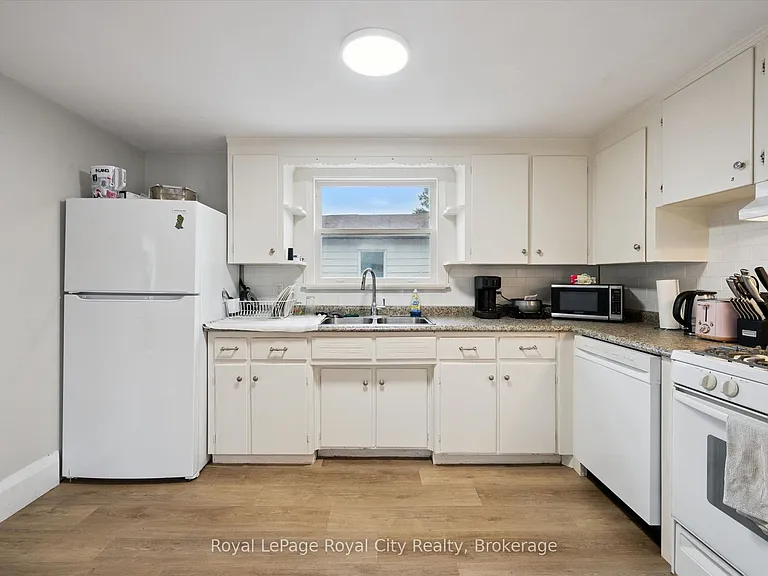 29 Hooper St W #2 — Photo 5