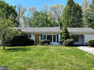 811 Conservation Dr, Hedgesville, WV 25427