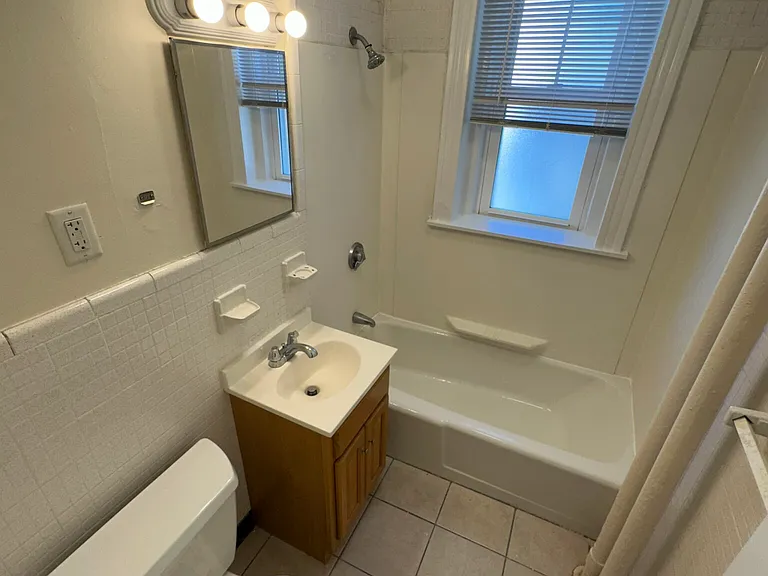41 Wendell St #34 — Photo 3
