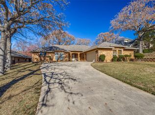 327 Inverness Dr, Trophy Club, TX 76262