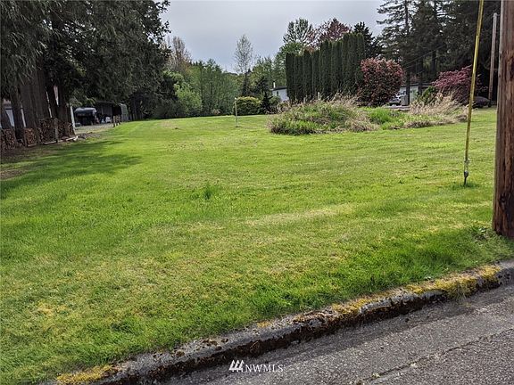 5th image of 1810 Garden Way SW