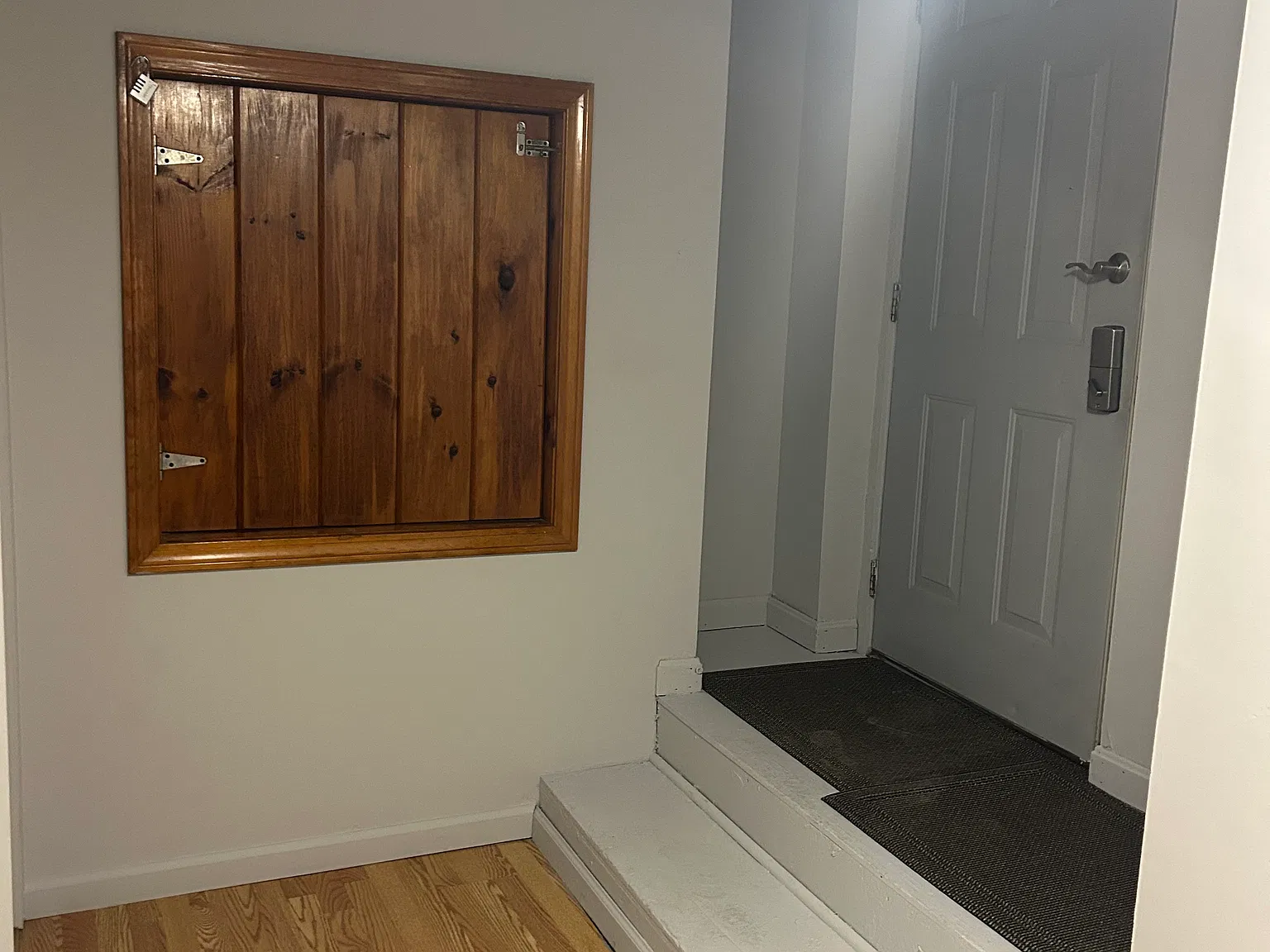 1 bed, 950 sqft, $1,350 — Photo 2
